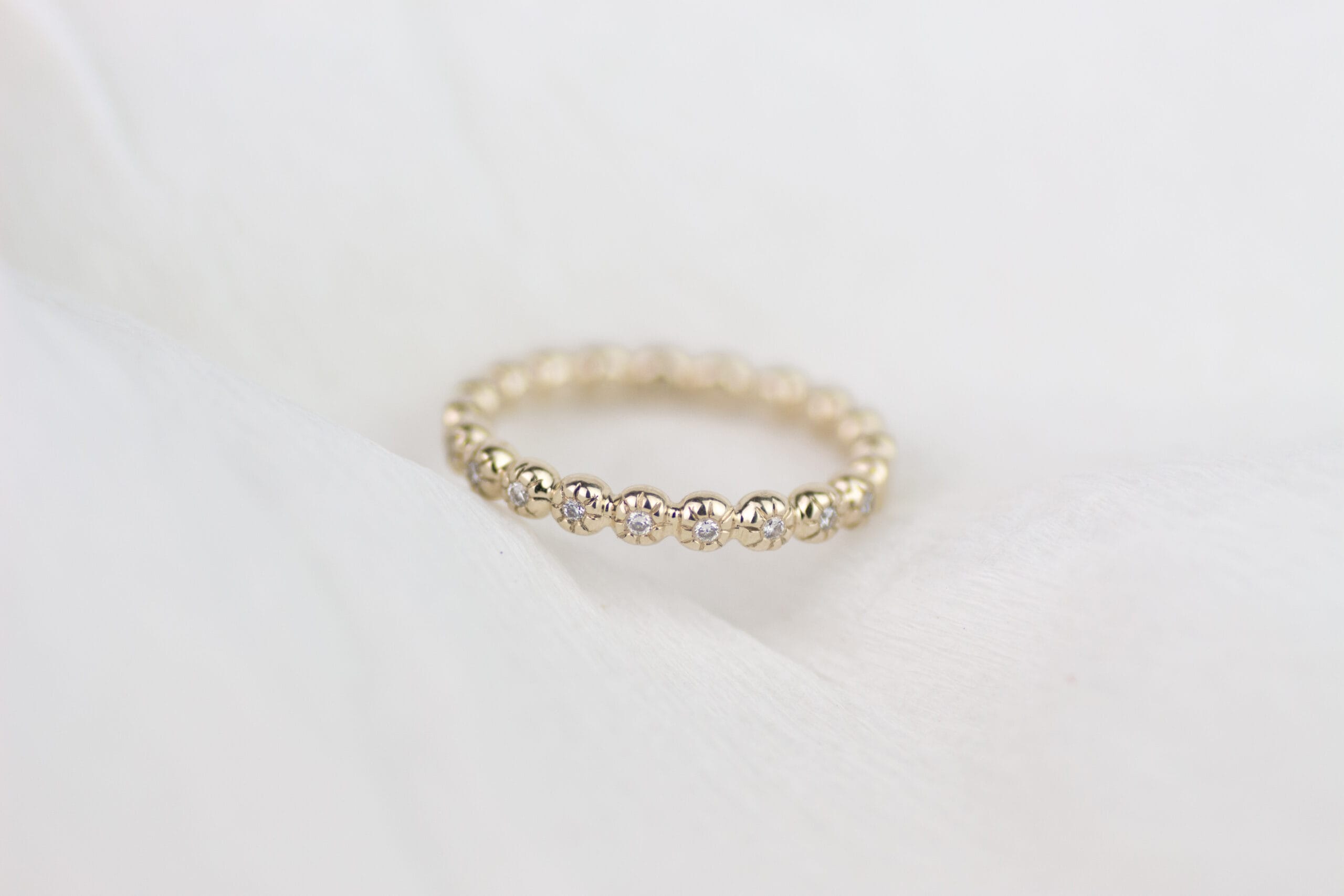 Damenring Margarita Memory mit Millgriff